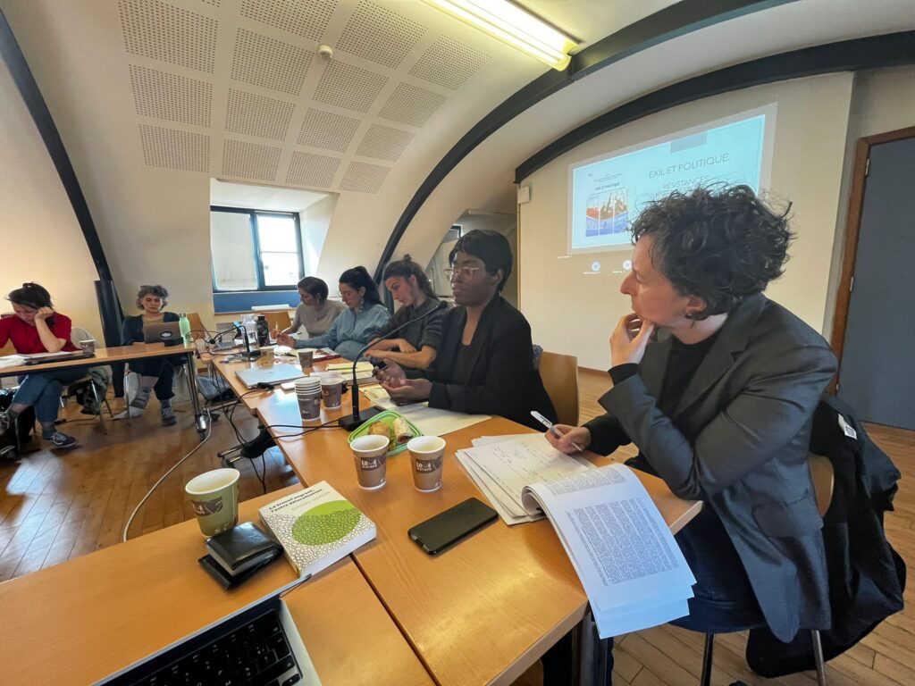 Salle comble pour notre conférence du 19 mars 2026 autour de la présentation de l'ouvrage Exil et Politique